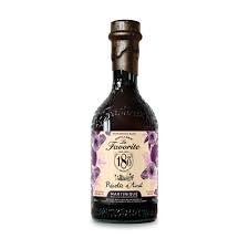 La favorite, rhum agricole martinique, blanc recolte de avril - 180 ans - 70cl 