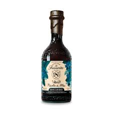 La favorite, rhum agricole martinique, blanc recolte de mai - 180 ans - 70cl 